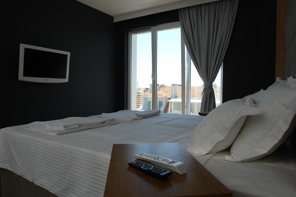 Aparthotel Botabara Del Mar Boutique à Pomorie Chambre photo
