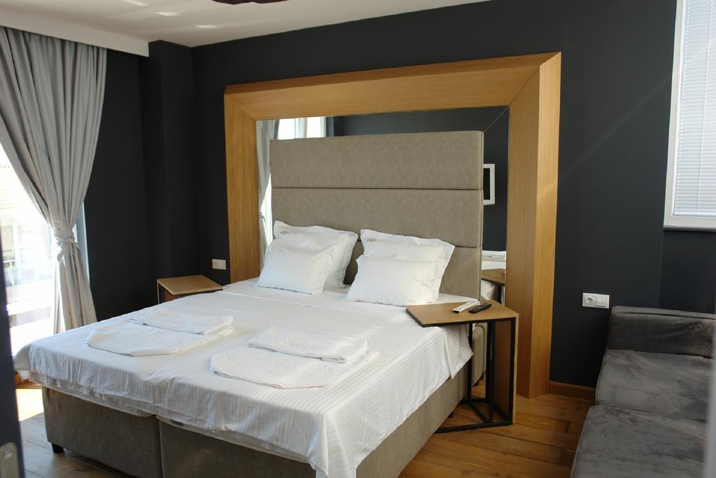 Aparthotel Botabara Del Mar Boutique à Pomorie Chambre photo